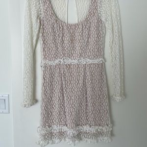 White long sleeve dress